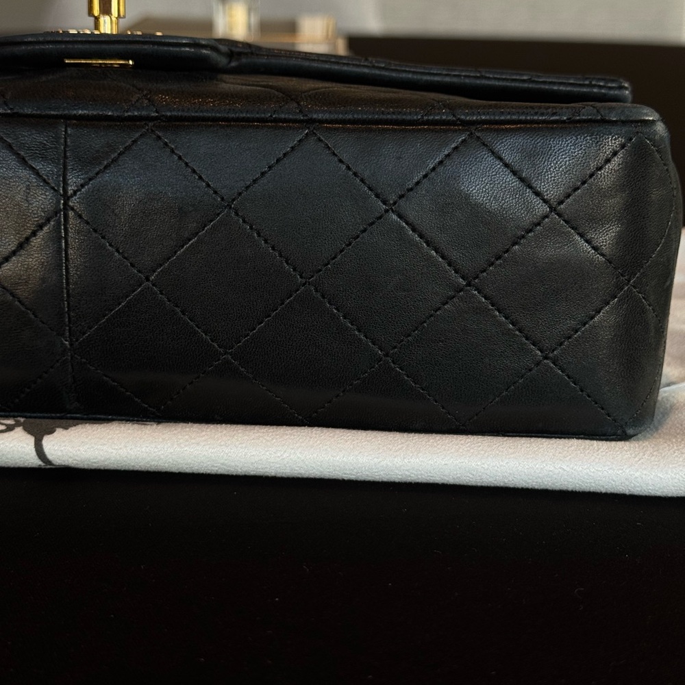 CHANEL Vintage CC Single Flap Bag Lambskin 24K Gold Black Karl Lagerfeld - Picture 8 of 17